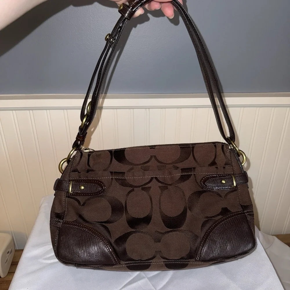 COACH Shoulder Bag Purse Signature C 23072M Chocolate Brown Canvas Leather